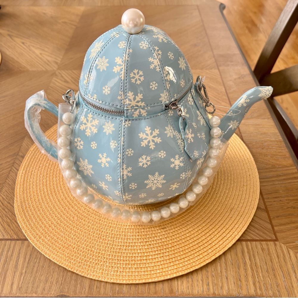 Sugar Thrillz Dolls Kill blue snowflake teapot handbag “TEA SOCIETY” NEW Fairy